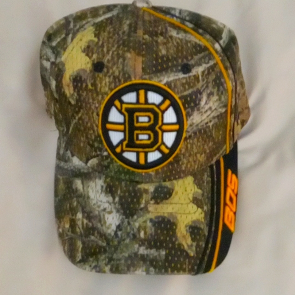 Boston Bruin Camo Hat